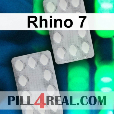 Rhino 7 820